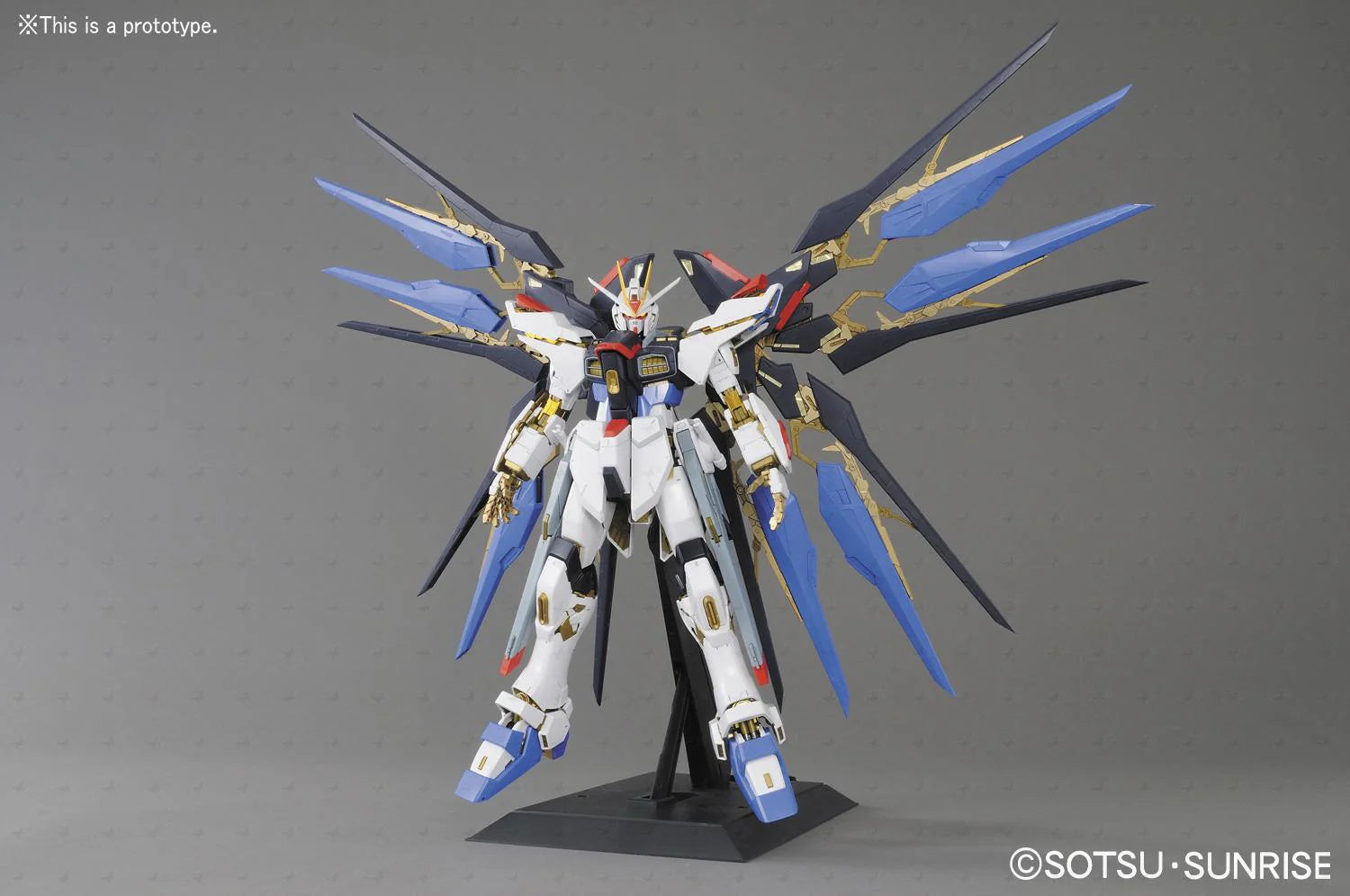 Gundam - PG - ZGMF-X20A Strike Freedom Gundam 1/60