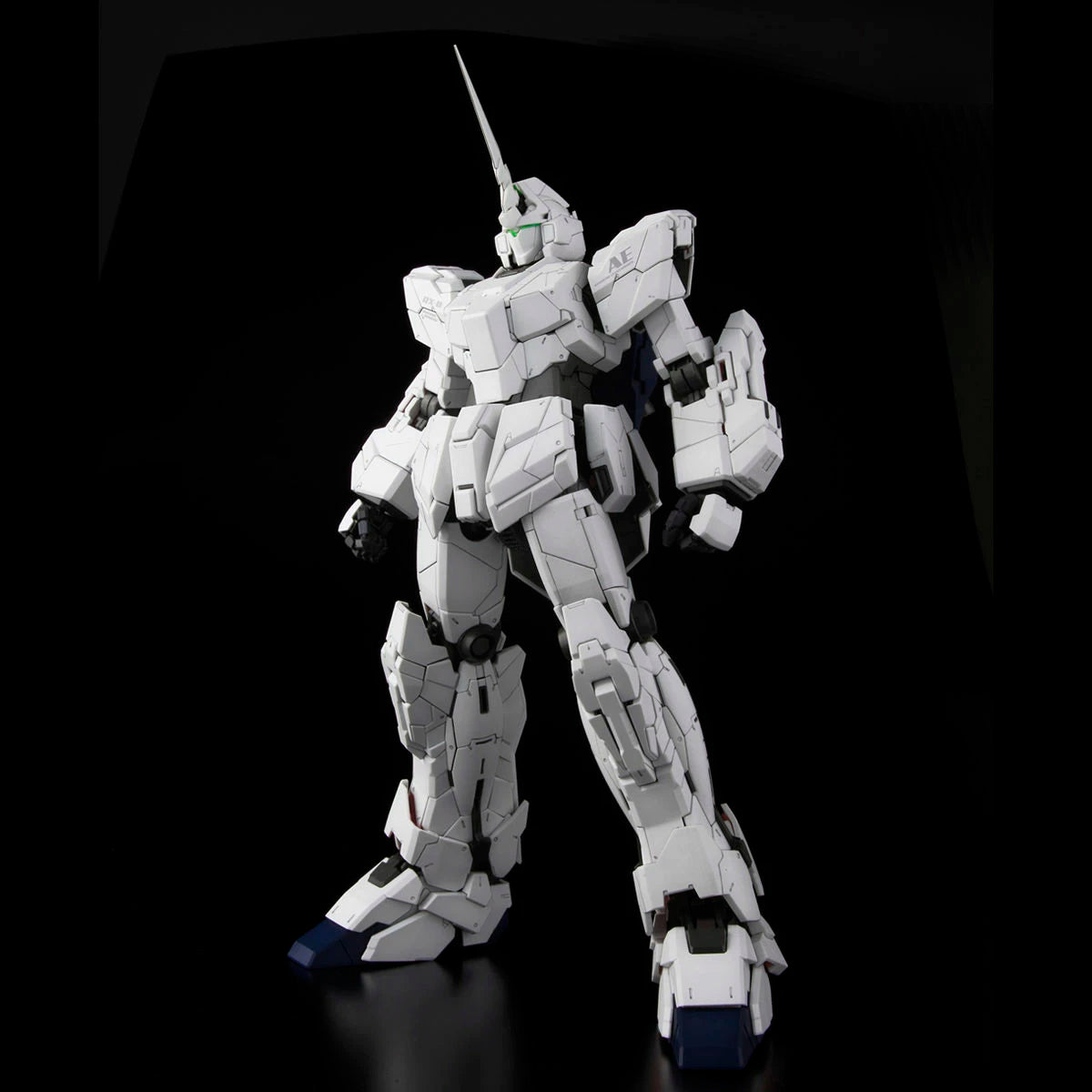 Maqueta Original PG 1/60 RX-0 Unicorn Gundam Full Psycho-Frame Prototype Mobile Suit