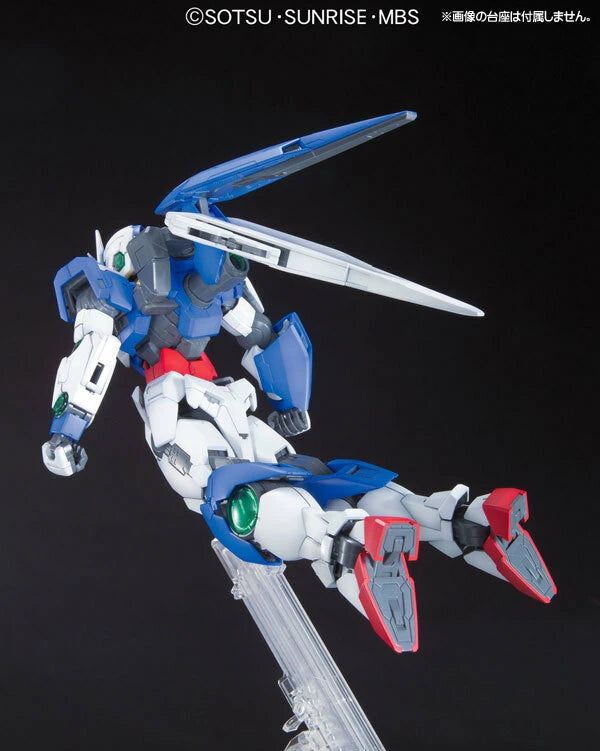 Gundam - MG - GNT-0000 00 Qan[T] Gundam 1/100