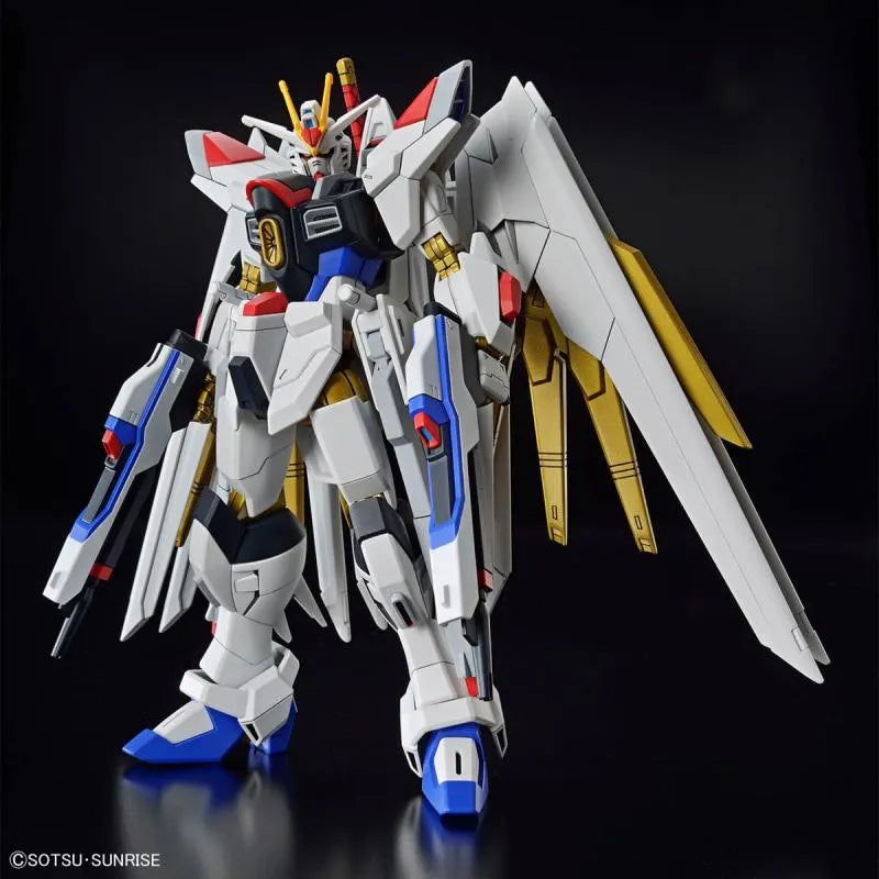 Gundam - HGCE - 250 - ZGMF/A-262PD-P Mighty Strike Freedom Gundam 1/144 - Victoria no Yoake