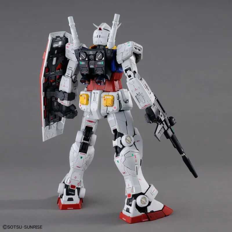 Gundam - PG Unleashed - RX-78-2 1/60 - Victoria no Yoake