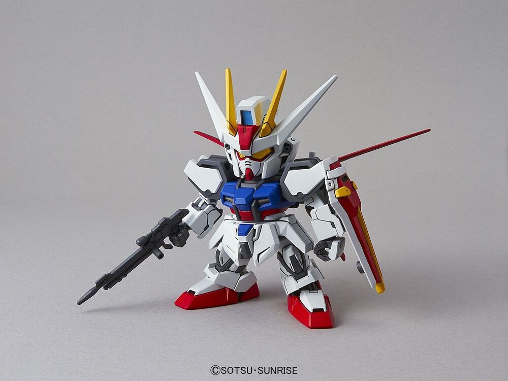 Gundam - SDEX - 002 - GAT-X105+AQM/E-X01 Aile Strike Gundam